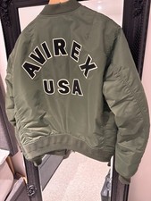 Avirex Size XL USA MA-1 Water