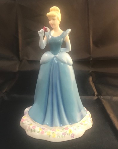 Royal doulton disney - doulton, showcase
