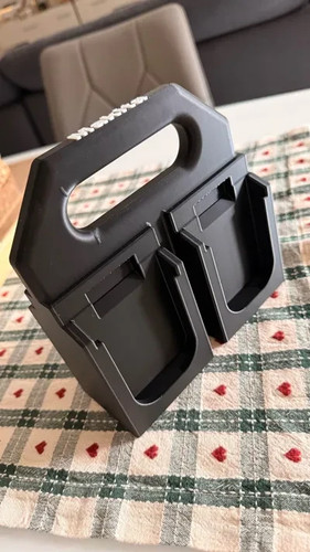 Makita battery holder slot - makita,