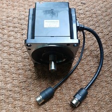 Yaskawa AC  Servo Motor SGMPH-15AAA61D-OY  Tested