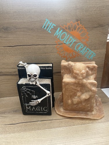 Latex rubber mould quirky - latex,