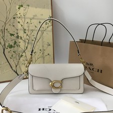 COACH CM546 White Tabby Shoulder Bag 20 Polished Pebble Leather Snap closure