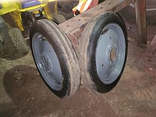 GREY FERGUSON TRACTOR FRONT WHEELS AND TYRES, 4.00 x 19.