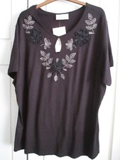 ANN HARVEY BLACK APPLIQUE TOP