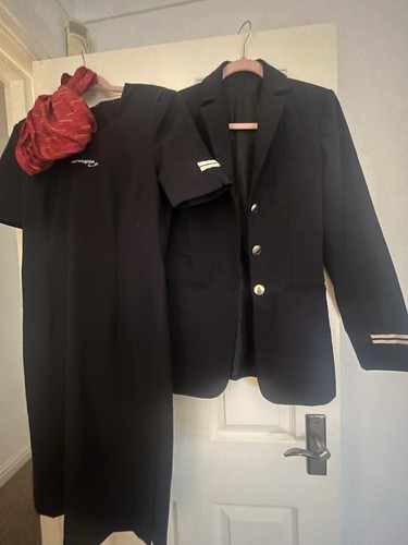 Cabin crew uniform defunct - cabin,