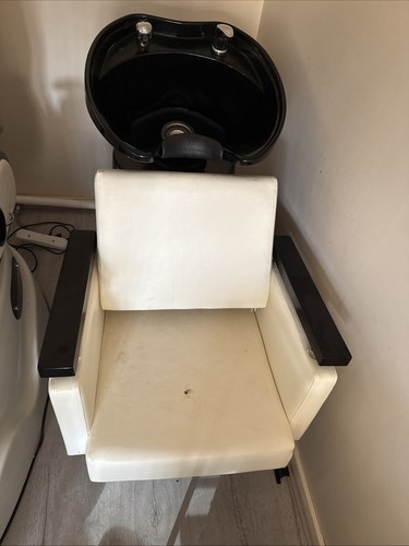 Hair dressing chair - dressing,