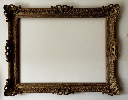 Stunning gold picture frame - stunning,