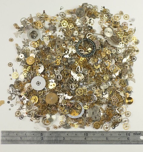 Huge pack 100g watch parts - pack,