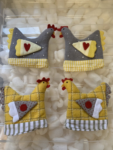 Chicken egg cosy - egg,