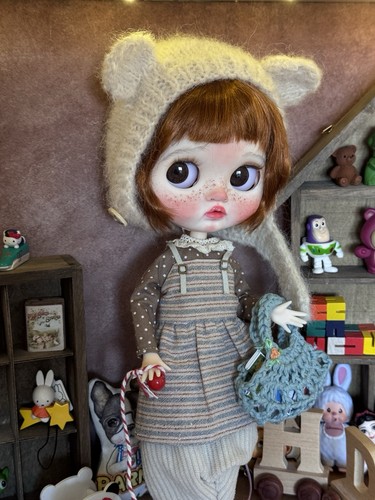 Ooak custom blythe doll with - custom,