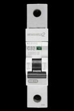 EATON MEM 32 AMP CURVE C 10kA