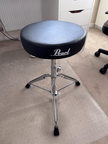 Pearl drum throne - pearl, d-50