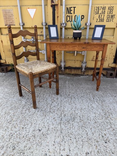 Vintage small pine table - table, 96