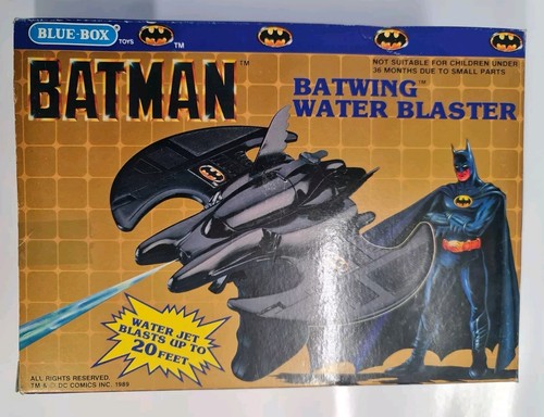Batman batwing water blaster - water,