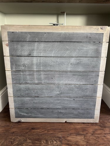 Wooden chalkboard mini bar - wooden,