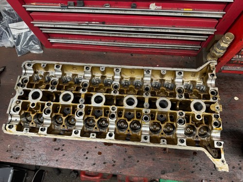 Mercedes r129 cylinder head - sl,