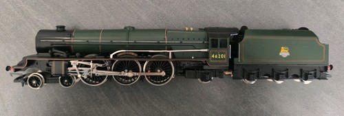 Hornby r080 gauge class - hornby,