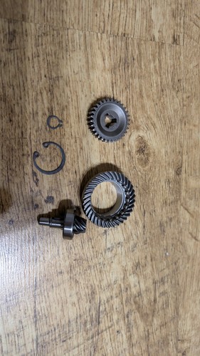 Bevel gear conical pinion kit - gear,