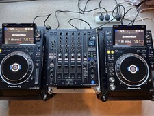 Pioneer CDJ 3000 Pair & DJM