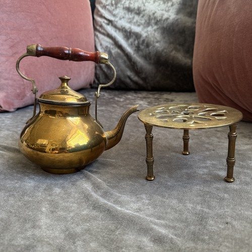 Vintage brass kettle teapot - /,