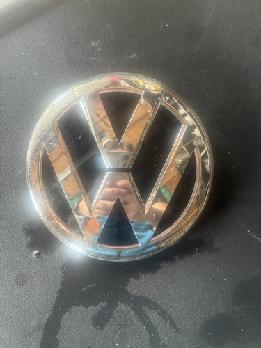 Mk4 caddy front - badge, emblem
