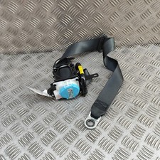 TOYOTA YARIS CROSS XP210 Front