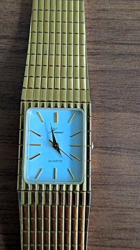 Hermes quartz analogue - quartz,