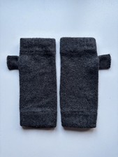 100% Pure Cashmere Dark Grey