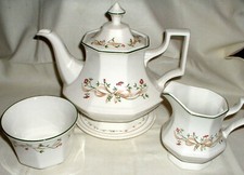 JOHNSON BROTHERS ETERNAL BEAU TEAPOT HEAT STAND ½ PINT MILK JUG & SUGAR BOWL