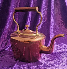 Antique Copper Kettle, Early