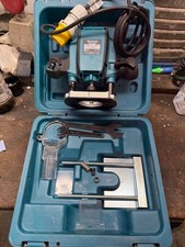 Makita RP0900 Plunge Router