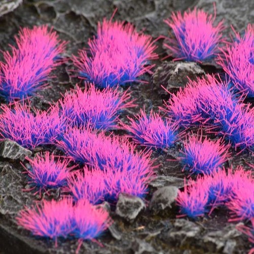 Alien neon 4mm wild tufts - alien,