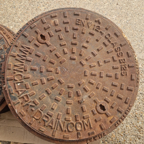 Reclaimed round cast iron - reclaimed,