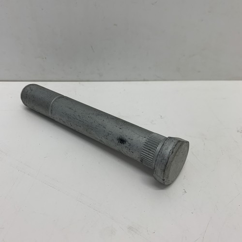 Genuine iveco wheel pin - wheel,
