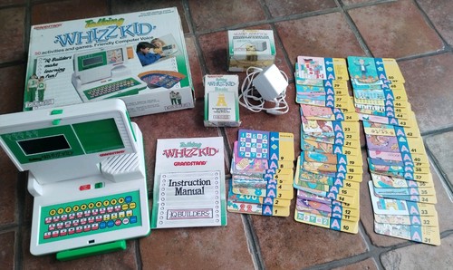 Grandstand builder talking - iq,