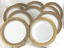 Bernardaud, Limoges model Chinon, 10 table plates, 24.8 cm, perfect condition.