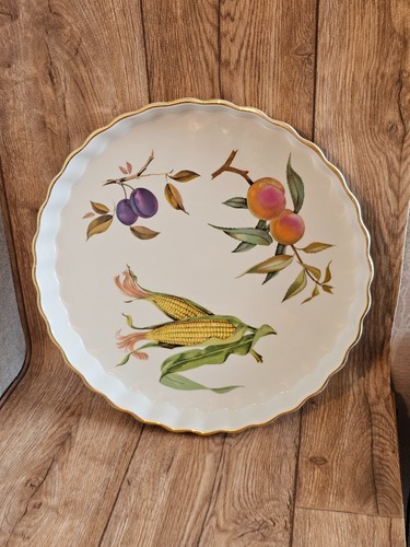 Royal worcester evesham gold - worcester,