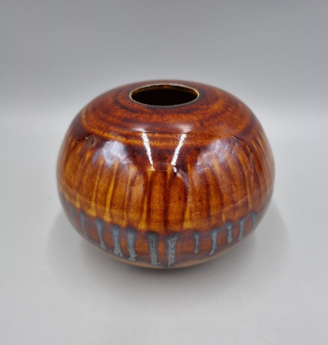 Ovoid studio pottery - pottery, squat