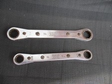 2 vintage Snap-on rachet spanners