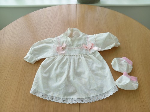 Famosa baby expressions - baby, outfit
