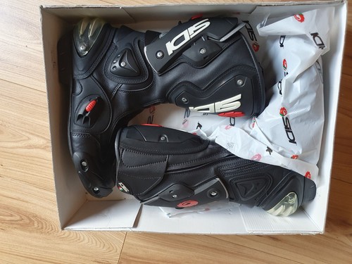 Sidi vertigo motorcycle boots - motorcycle,