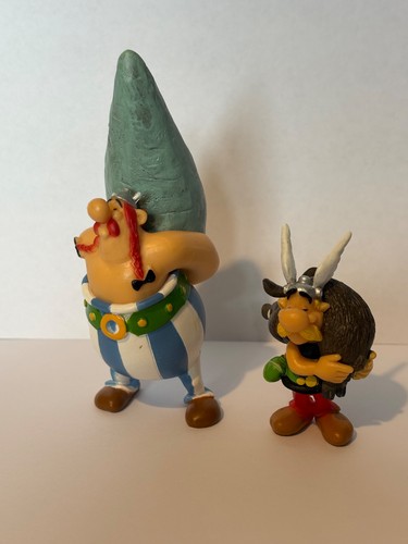 Asterix and obelix collectible - asterix,