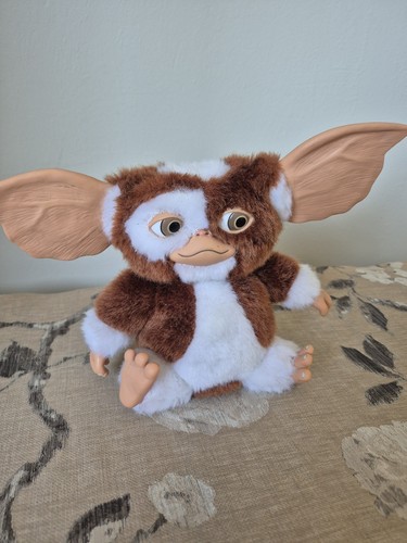 Gremlin mogwai singing moving - gremlin,