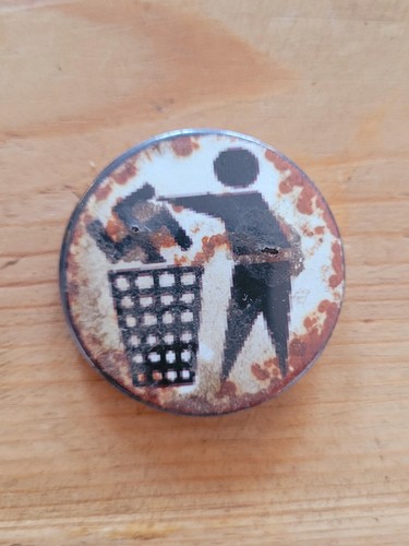 Nazi the bin oversized - the, bin!