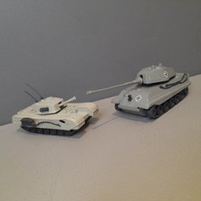 Toy Army Tanks KING TIGER &