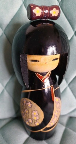 Artforum wooden kokeshi doll - wooden,