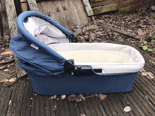 Hauck pram with mattress
