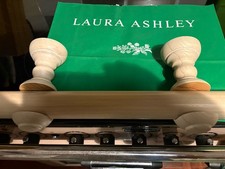 LAURA ASHLEY LIMED OAK 1.5m