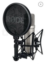 Rode NT1A Cardioid Condenser Microphone Shock Mount, Stand, Isolator Panel  