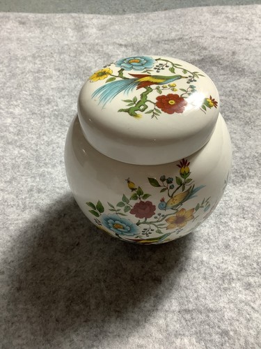 Vintage sadlers pottery - sadlers, bird